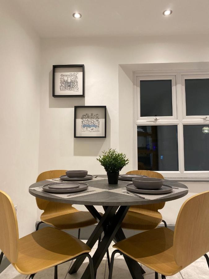 Spacious City Centre Property Ланкастер Экстерьер фото
