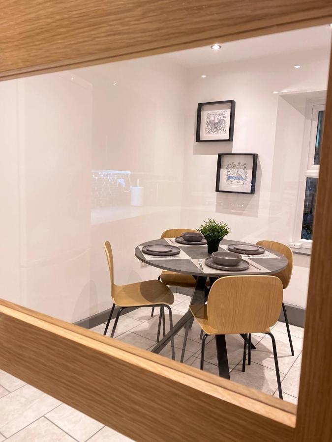 Spacious City Centre Property Ланкастер Экстерьер фото