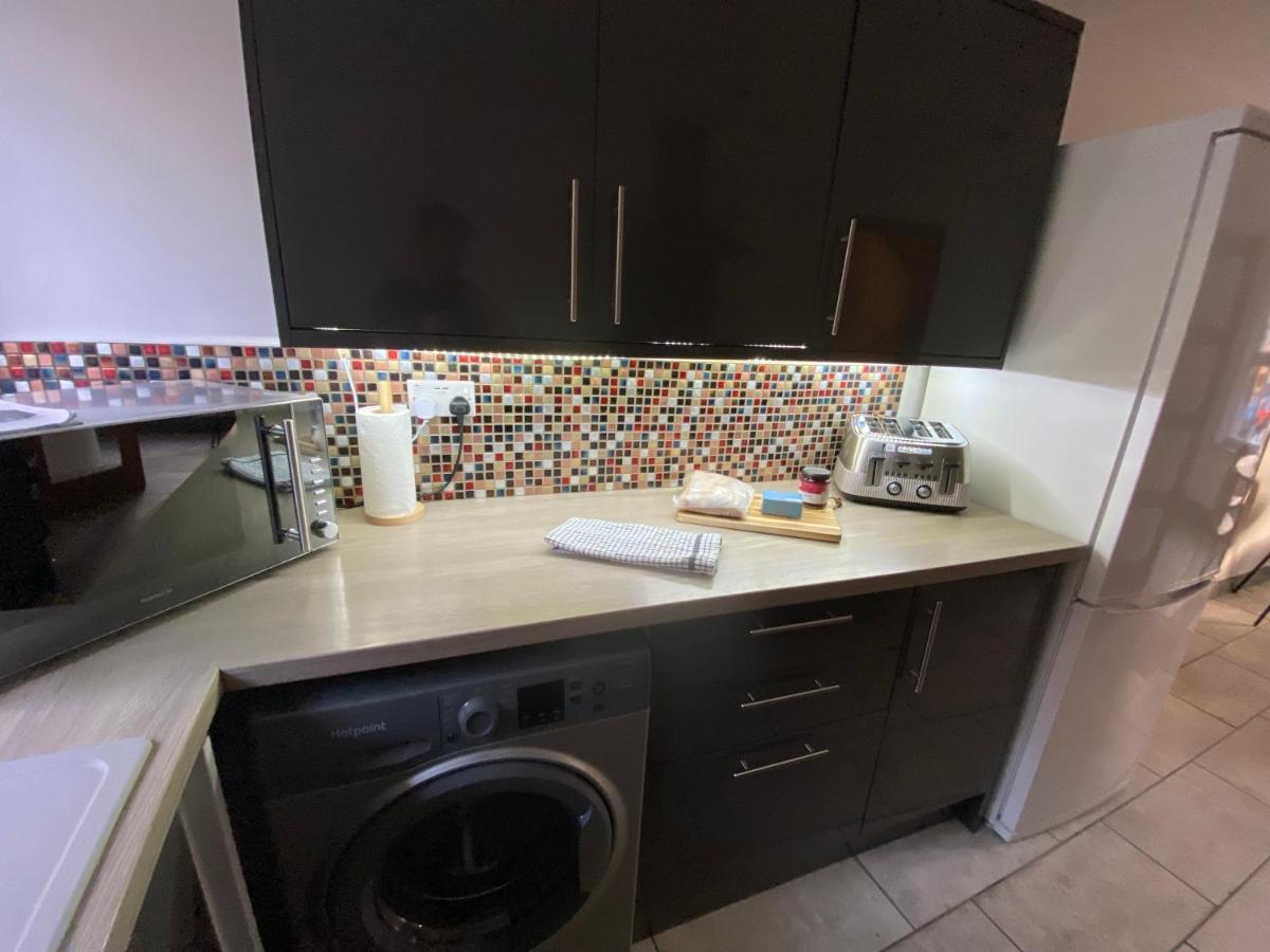 Spacious City Centre Property Ланкастер Экстерьер фото